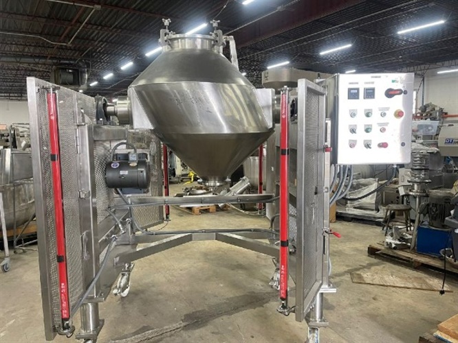 7592 Gemco 10 CFT Double Cone Blender with Bar